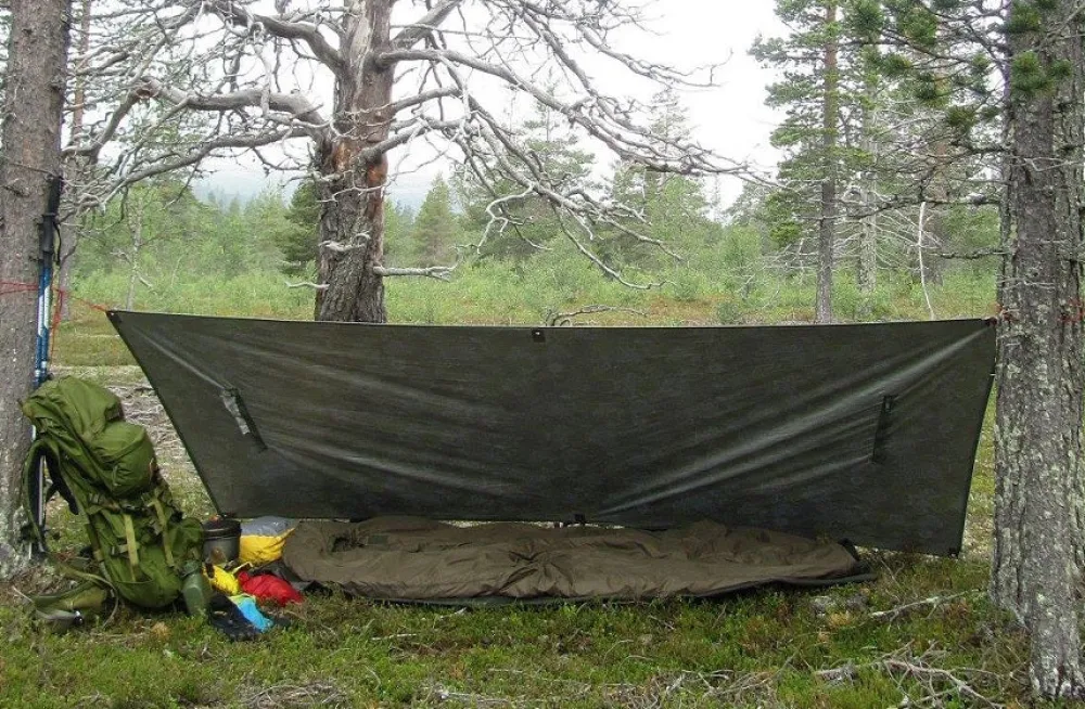 Carinthia Nukkuminen ^ Defence 1 makuupussi