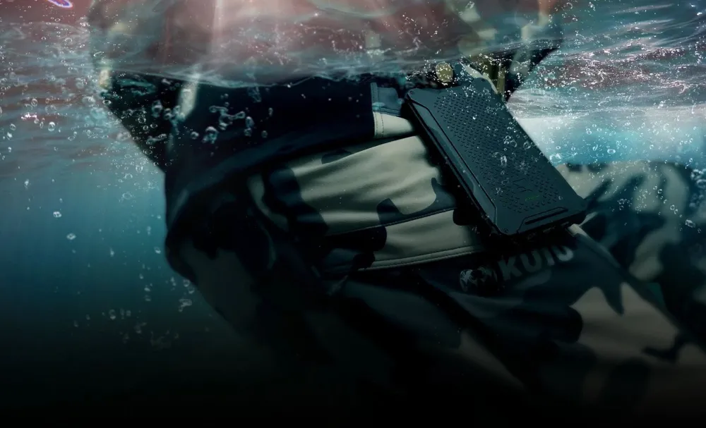 Dark Energy Virtalähteet ^ , Poseidon Pro varavirtalähde