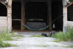 DD Hammocks Majoitteet ^ Frontline riippumatto