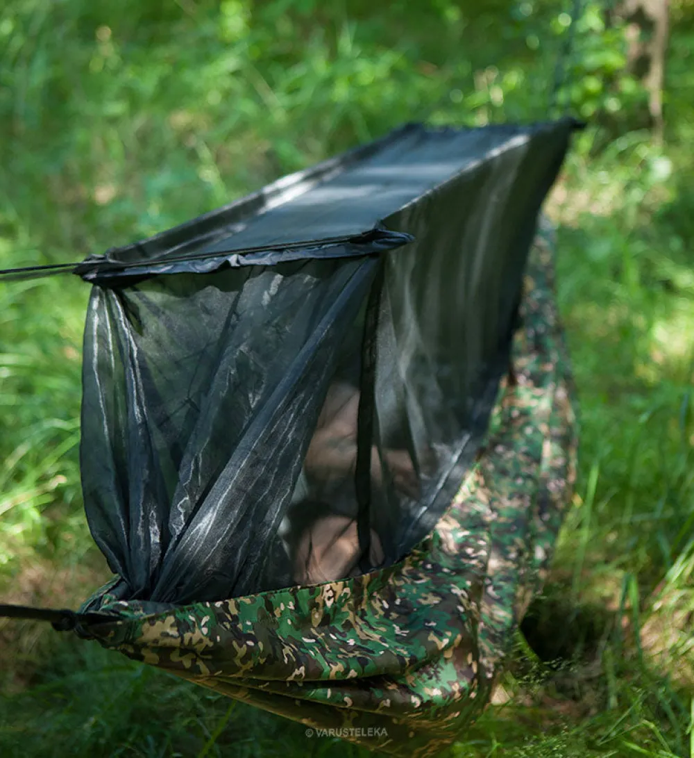 DD Hammocks Majoitteet ^ Frontline riippumatto, DD Multicam