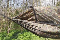 DD Hammocks Majoitteet ^ Nest MC riippumatto