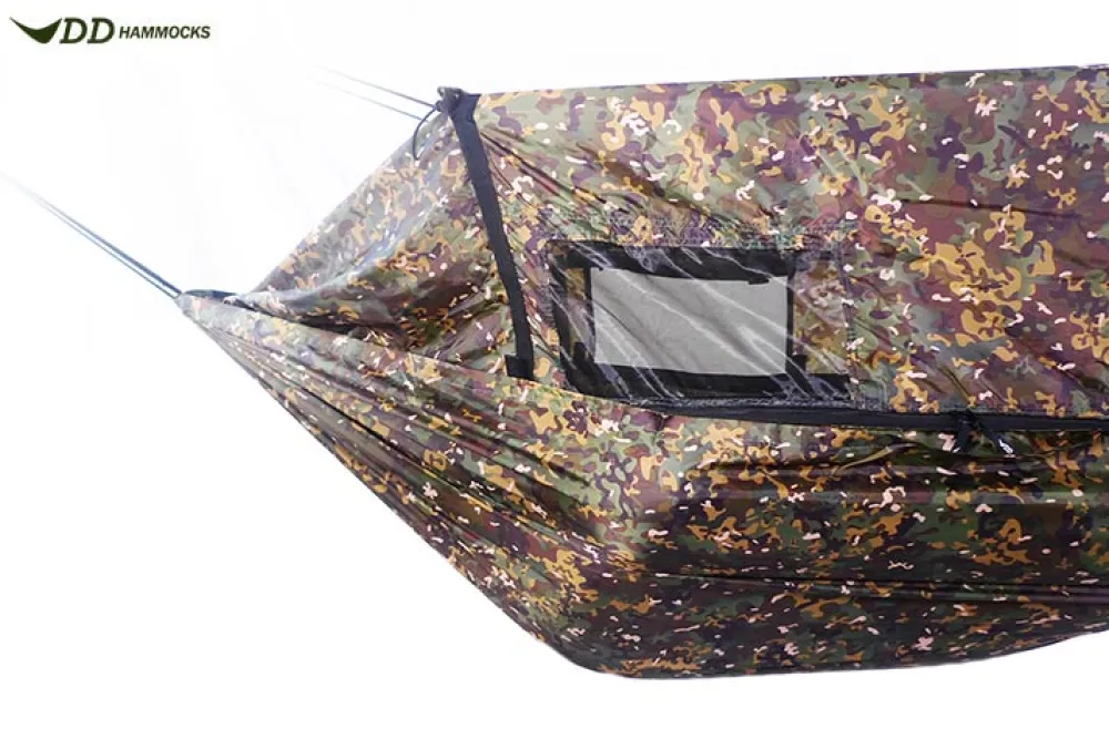 DD Hammocks Majoitteet ^ Nest MC riippumatto