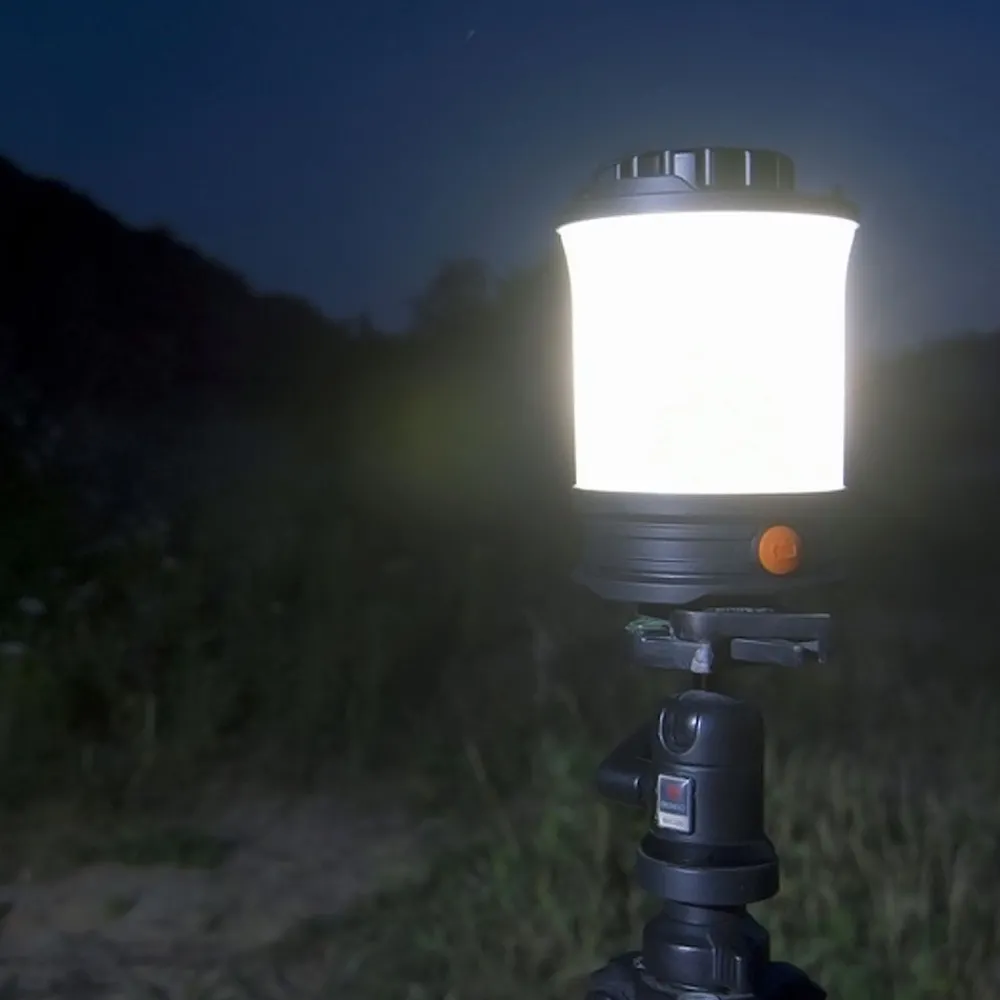 Fenix Valaisimet ^ CL30R ladattava retkilyhty