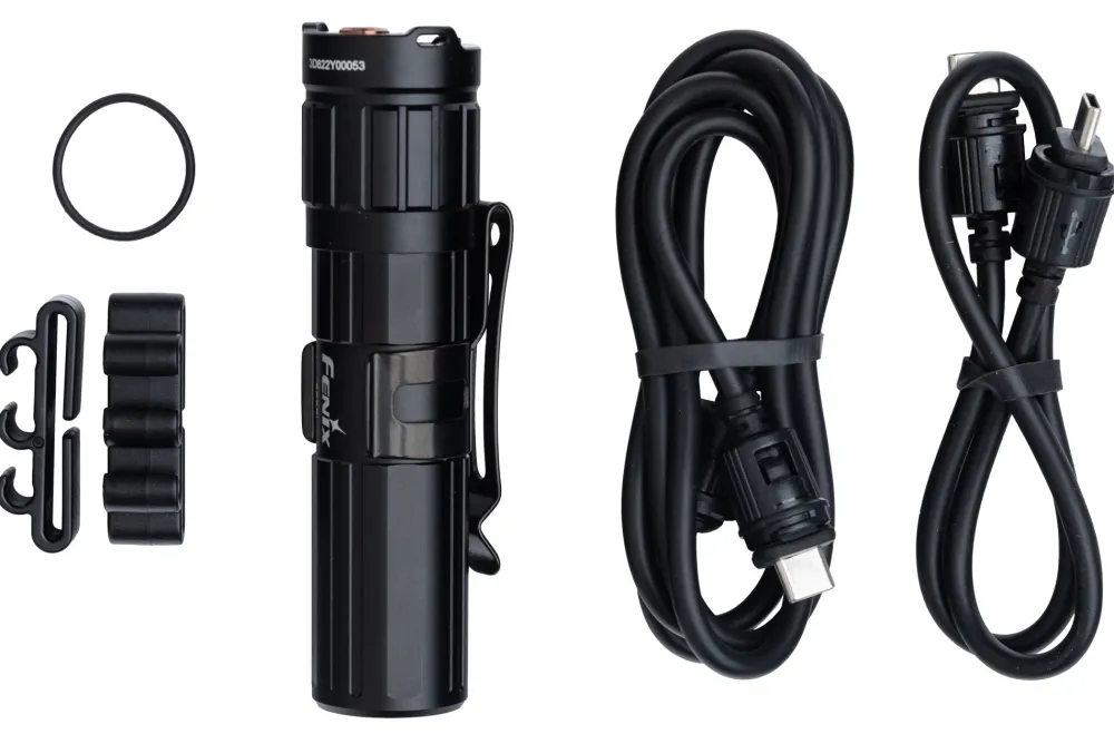 Fenix Virtalähteet ^ HM75R Superraptor 3 Power Extender lisävirtalähde, 5000 mAh