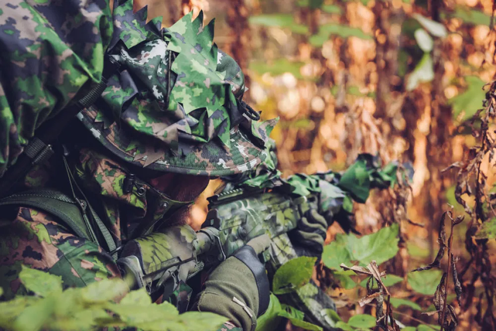 Foxa Diy Ja Huolto ^ Action Camo sadeasukangas, M05 metsäkuvio, metritavara