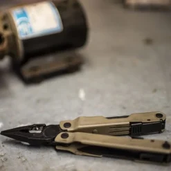 Leatherman Monitoimityökalut ^ Rebar monitoimityökalu, Coyote Tan