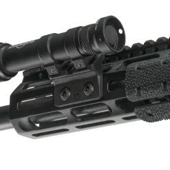 Magpul Muut Asetarvikkeet ^ M-LOK Offset Light Mount valokiinnike, polymeeri