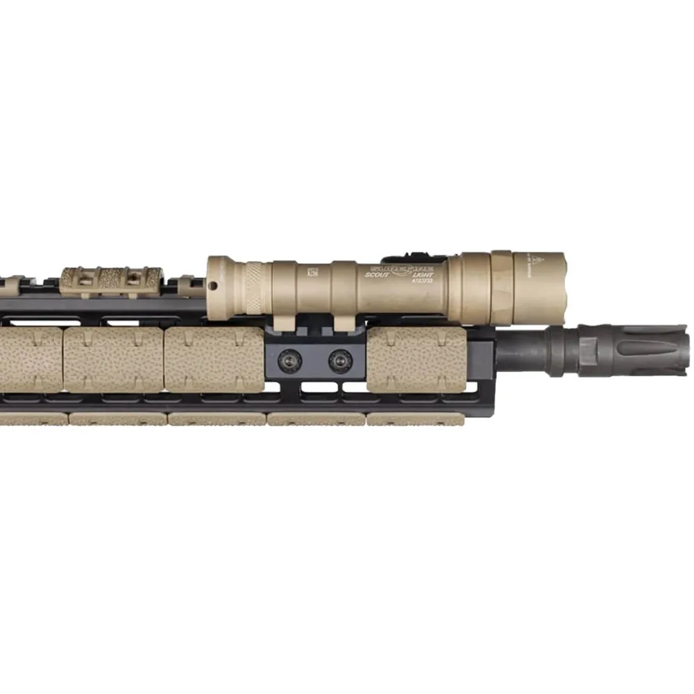 Magpul Muut Asetarvikkeet ^ M-LOK Offset Light/Optic Mount kiinnityskisko, alumiini