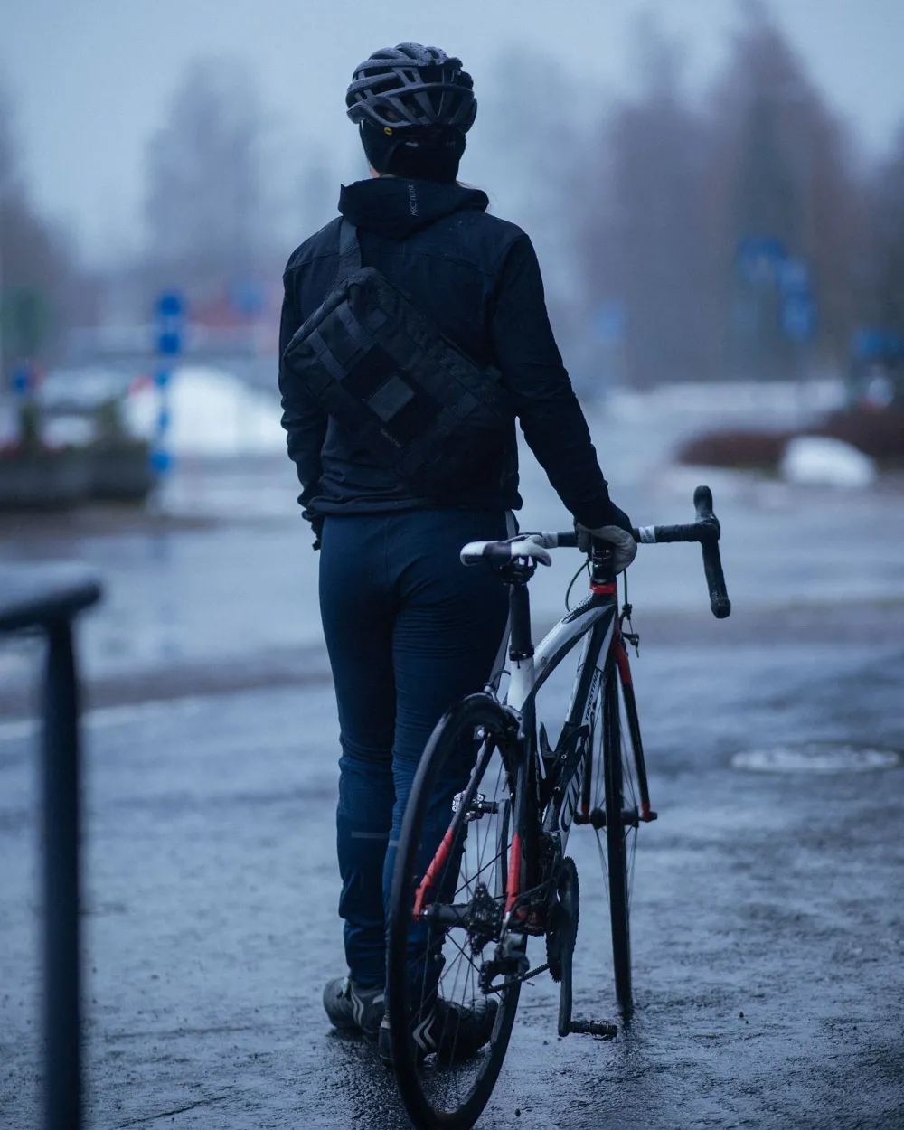 Savotta Olkalaukut ^ Askare vyölaukku