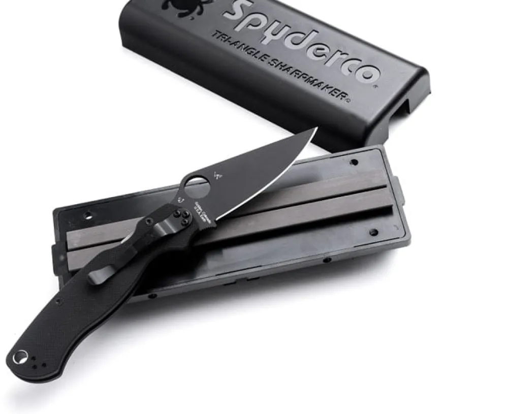 Spyderco Teroitusvälineet ^ Triangle Sharpmaker teroitusteline