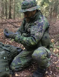 Särmä TST Taskut ^ IFAK ensiaputasku
