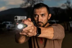 Surefire Valaisimet ^ G2ZX Combat Light taskulamppu