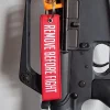 Varusteleka Avaimenperät Ja -Ketjut ^ avaimenperä, NIMI + REMOVE BEFORE FIGHT