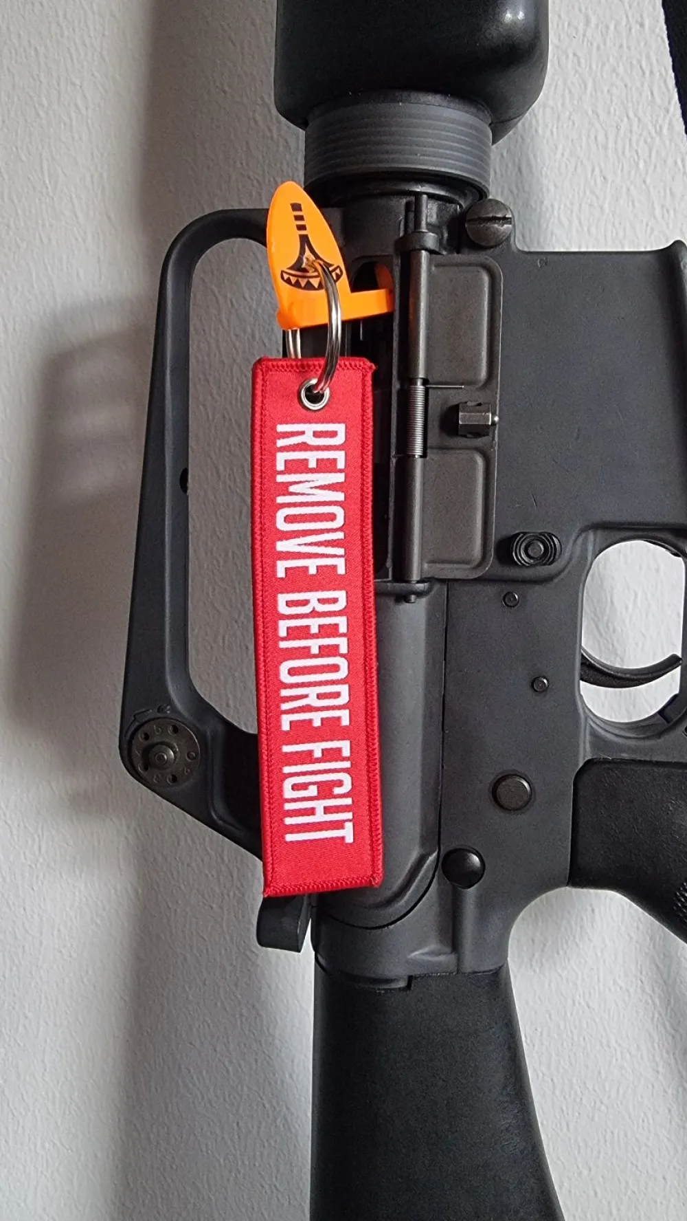 Varusteleka Avaimenperät Ja -Ketjut ^ avaimenperä, NIMI + REMOVE BEFORE FIGHT