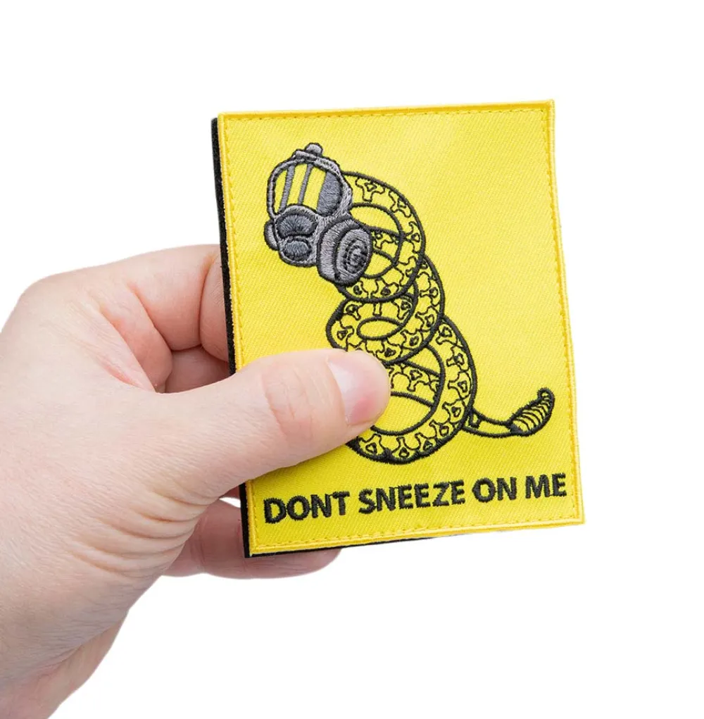 Varusteleka Moraalimerkit Ja Heijastimet ^ Don't Sneeze on Me moraalimerkki