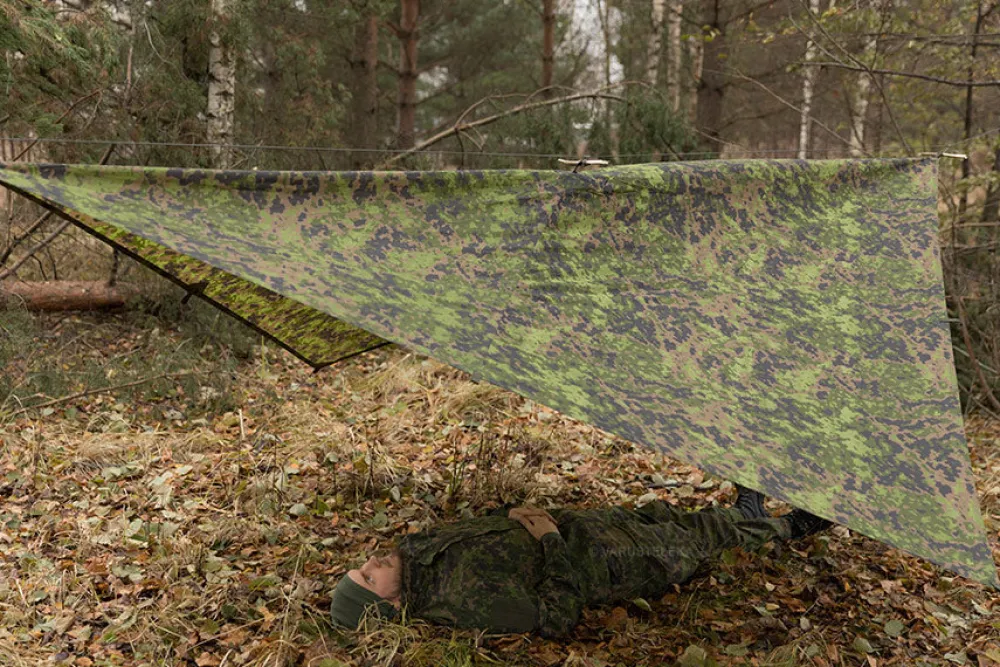 Varusteleka Majoitteet ^ laavukangas