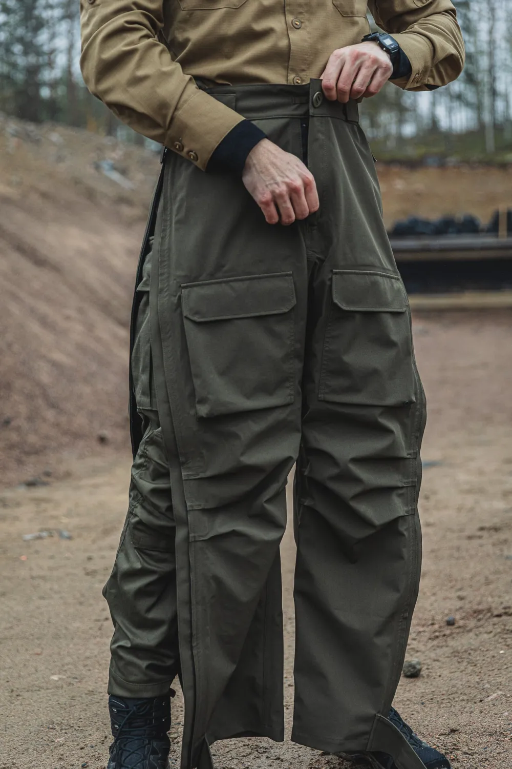 Varusteleka L6 Waterproof Shell|Housut ^ L6 Hardshell-kuorihousut