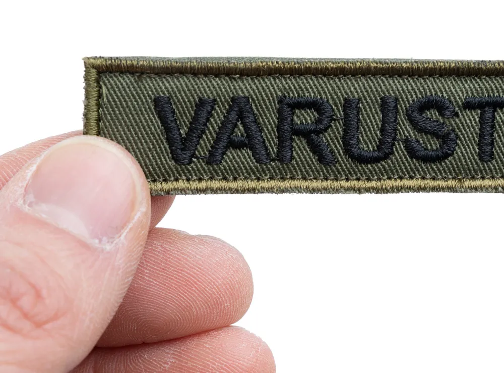 Varusteleka Tunnukset ^ M05 nimilappu omalla tekstillä, 3-Pack