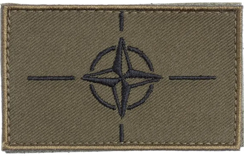 Varusteleka Moraalimerkit Ja Heijastimet ^ NATO hihalippu, 77 x 47 mm
