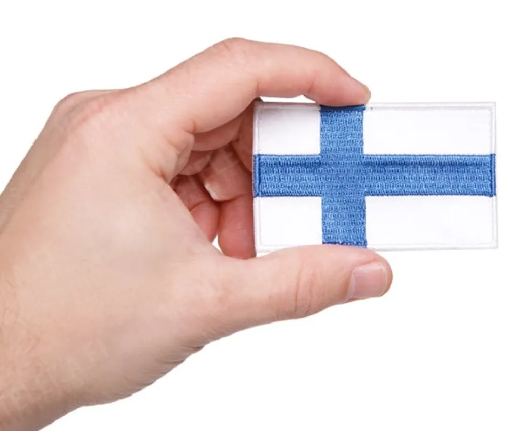 Varusteleka Tunnukset ^ Suomen hihalippu, 77 x 47 mm